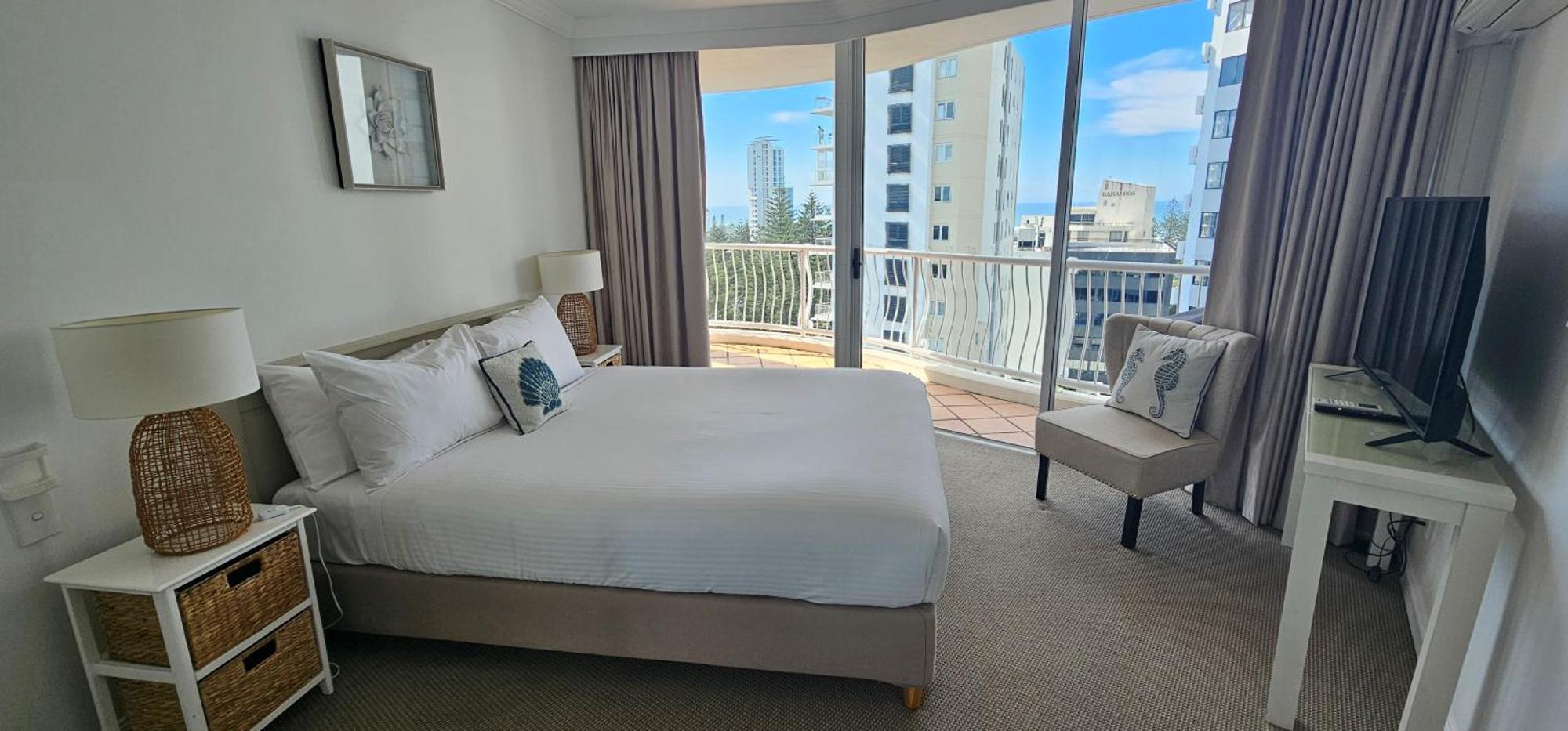 Broadbeach Holiday Apartments Gold Coast Exterior photo
