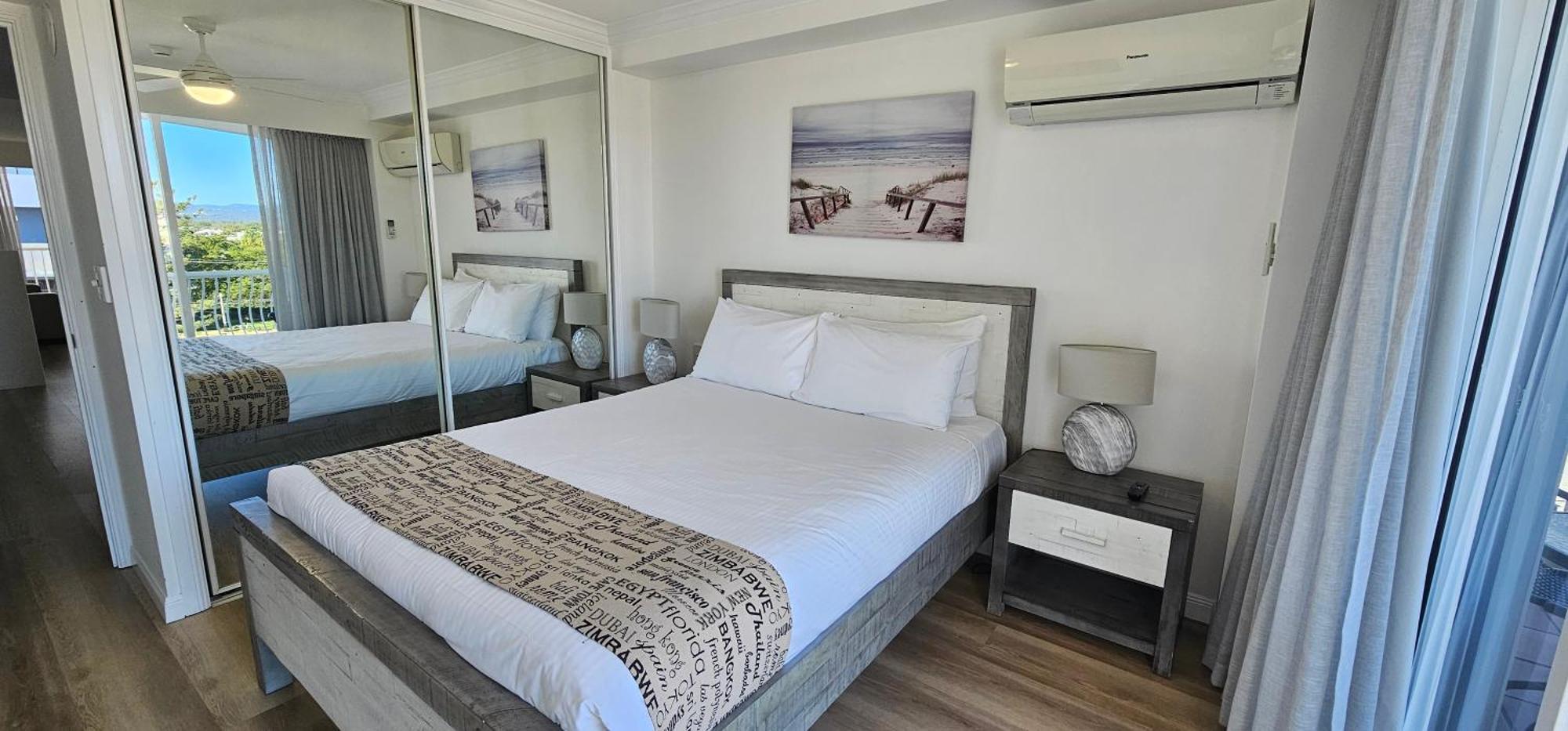 Broadbeach Holiday Apartments Gold Coast Exterior photo