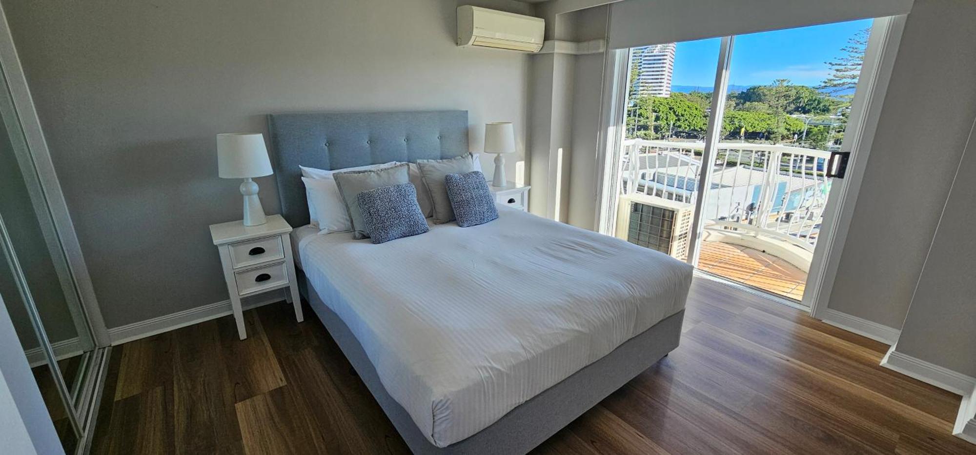 Broadbeach Holiday Apartments Gold Coast Exterior photo
